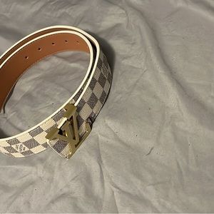 Louis Vuitton belt